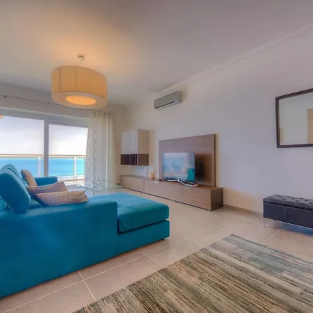Seafront Luxury Incl Pool 公寓